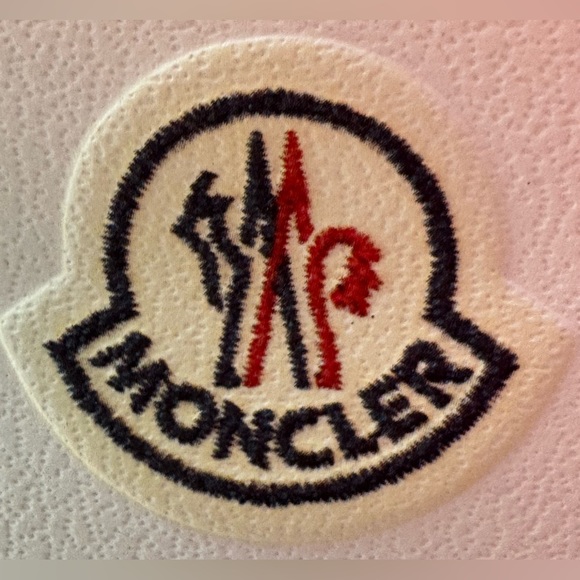 NWT Moncler Frasne Short Down Jacket - 700 Iridescent Blue - Picture 14 of 16